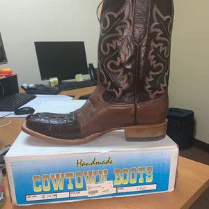 Size 13 Square Toe Cow Town Boots